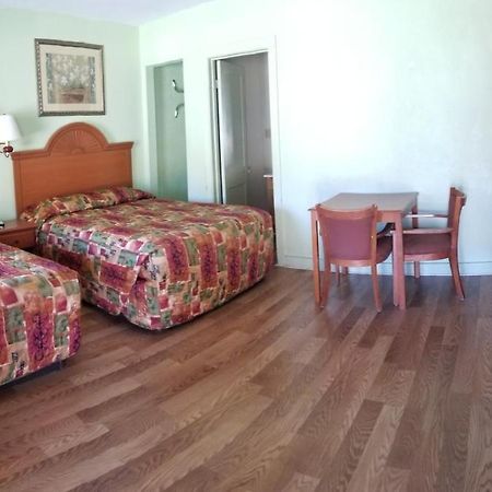 Budget Inn Magnolia Eksteriør billede